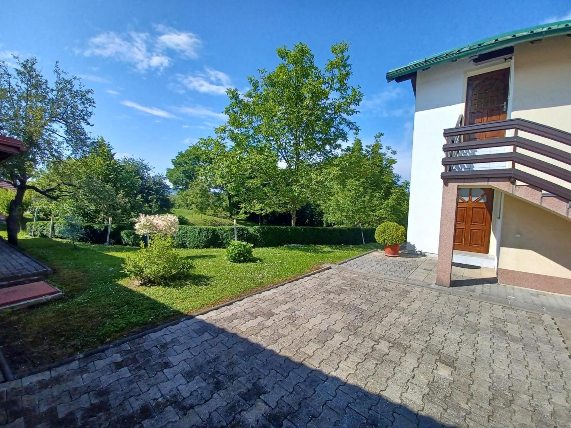 Bed & Breakfast Helena Grabovac  Extérieur photo